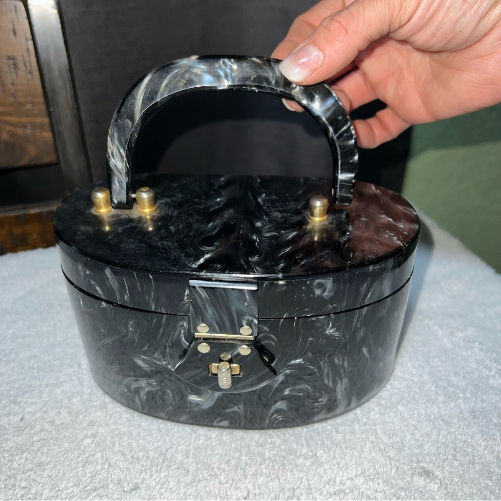 Vintage 1950’s Marbled Pearlized Lucite Box Hand Bag Purse. Made in Hong Kong